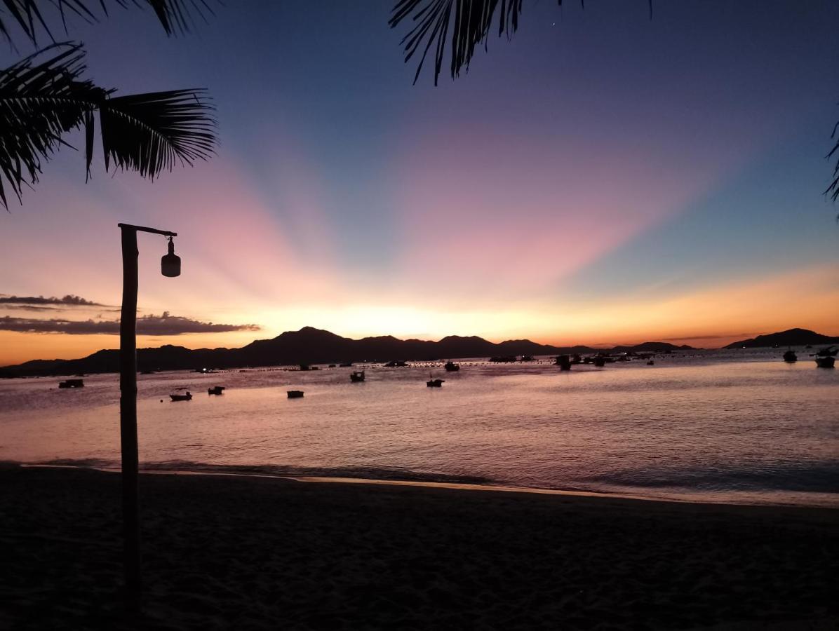 The Sunrise Anh Tu Hotel Cam Ranh Buitenkant foto