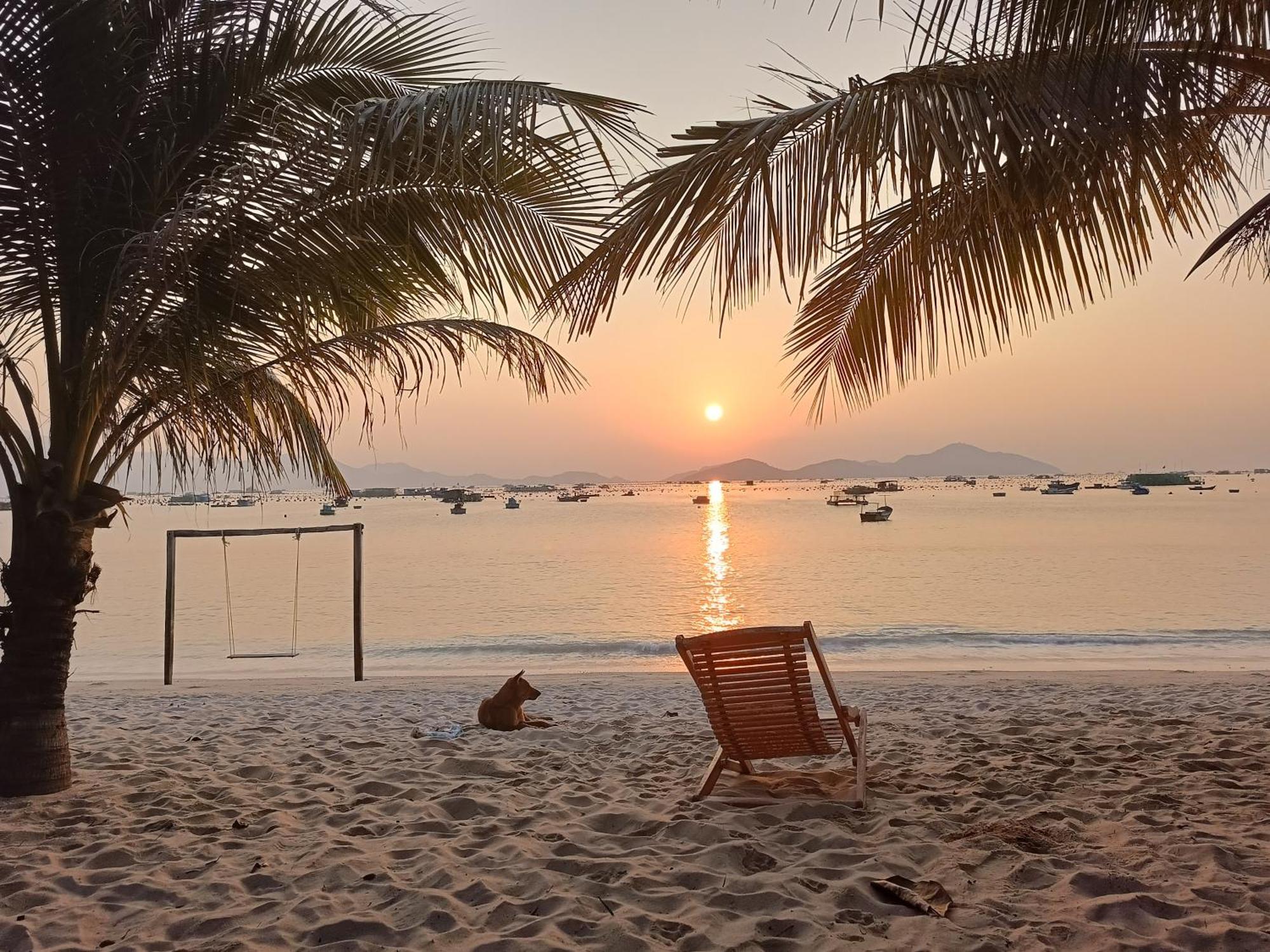 The Sunrise Anh Tu Hotel Cam Ranh Buitenkant foto